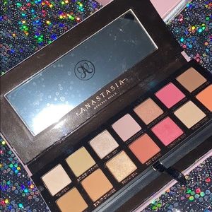 Makeup 💄 eyeshadow palette 🎨